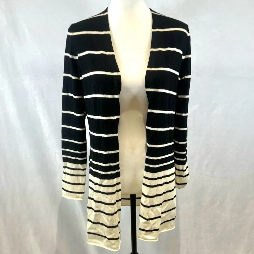 J. McLaughlin 100% Italian merino wool black & white cardigan sweater size small